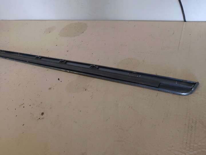 фото №8, Планка двері ліва audi a3 8p cabrio 08-12 ly7e