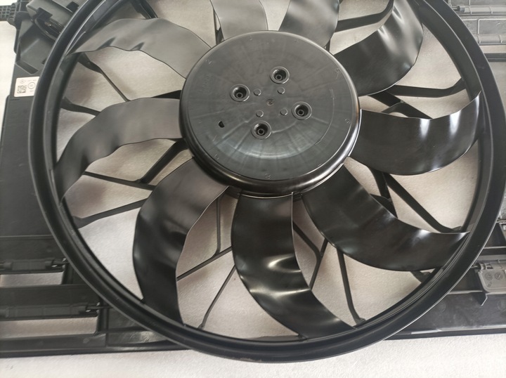 фото №8, Mercedes w247 247 cla glb eqb gla вентилятор радиатор 2479067806