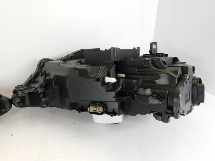 фото №12, Audi a3 8v s3 рестайлінг лампа права ліва повний led 8v0941033e 8v0941034e usa