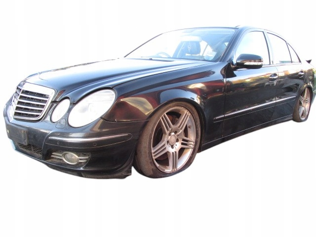 фото №9, Mercedes w211 e500 рестайлінг 2007r скло зад задня