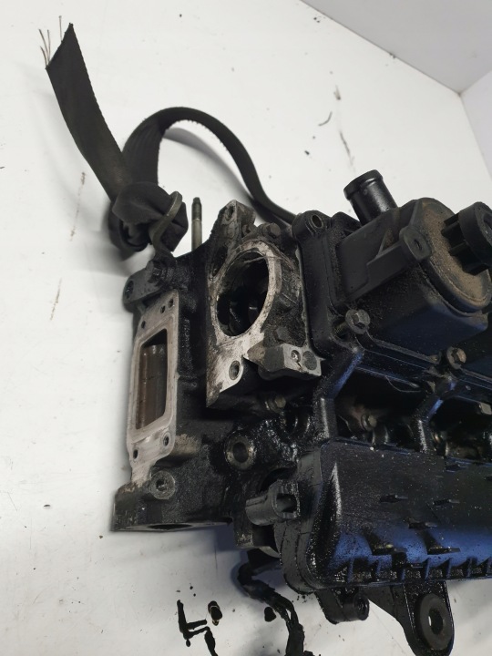 фото №14, Головка двигателя citroen c3 1.4 hdi b0615176