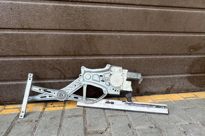фото №8, Підйомник вікна лівих передніх двері opel vectra c 9178987 2006