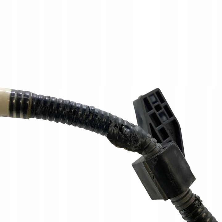 фото №6, Mazda cx-3 2019 мінус / клема / шланг акумулятора