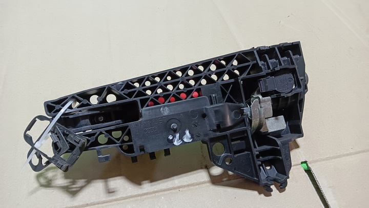 фото №8, Audi a4 8k b8 usa ручка двері перед праві європа направляюча ly3m 13r