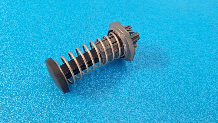 фото №1, Mercedes vito w447 отбойник капота