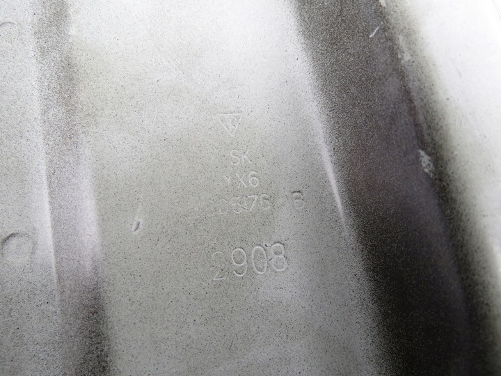 фото №12, Кронштейн кріплення тримач крила праві перед переднє porsche cayenne 7l