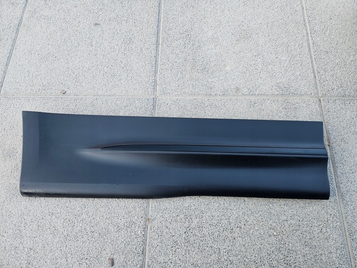 фото №1, Права планка двері зад mercedes glb a2477370700