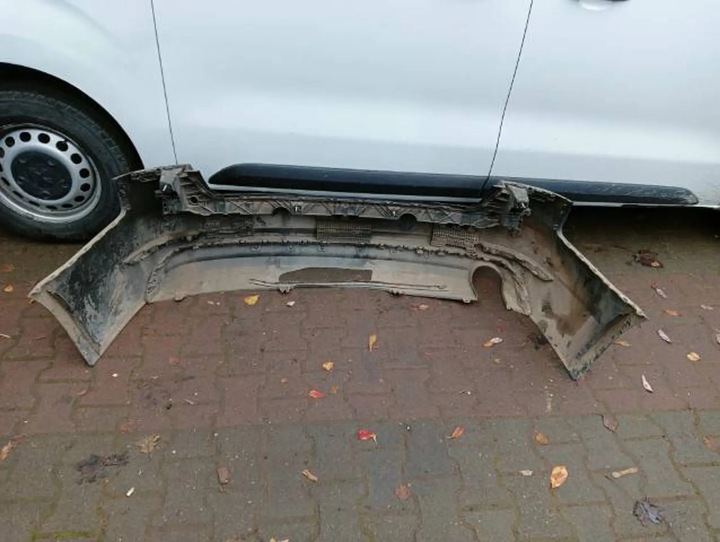 фото №12, Audi a4 b9 sedan бампер зад задній pdc