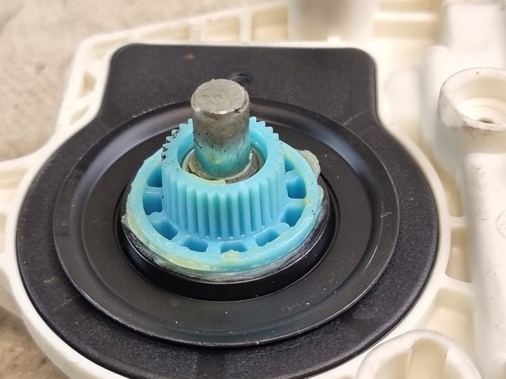 фото №11, Двигунчик скла праві зад оригінальний номер 5n0959704d vw tiguan i 11r