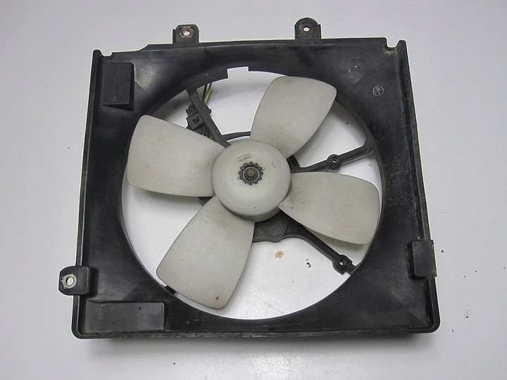 фото №6, Вентилятор радиатор mazda 323f 1.8 16v 95r