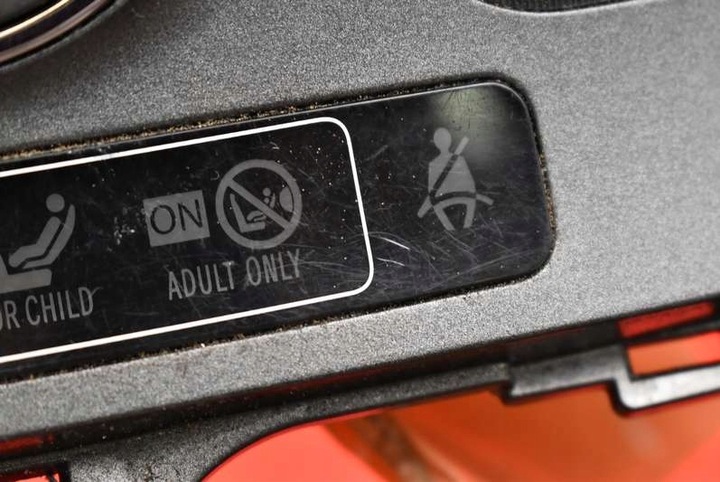 фото №14, Панель керування повітропровід клімат 55900-02221 toyota auris 1 i 06-09