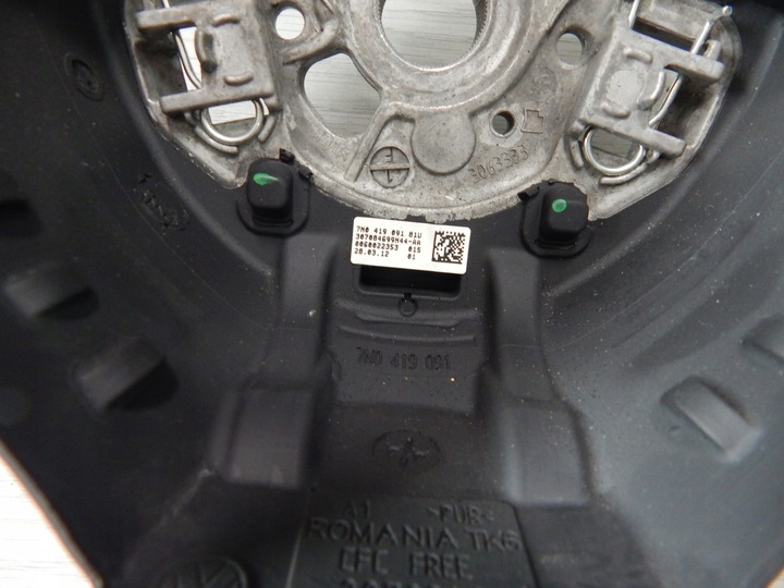 фото №8, Vw sharan 7n0 passat b7 - руль - новая кожа - obszycie 7n0419091