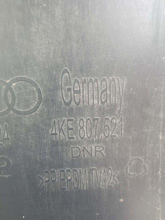 фото №11, Дифузор накладка бампера зад audi etron e-tron 4ke 4ke807521b