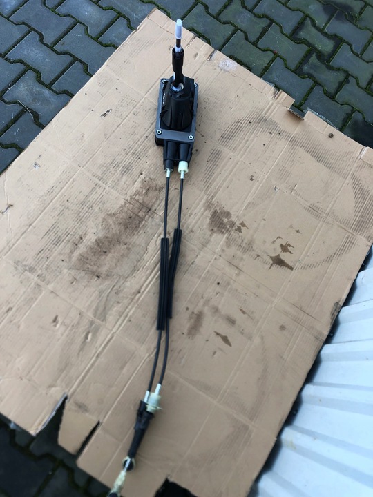 фото №1, Dacia duster 2 механізм зміни коробки передач механічна коробка передач