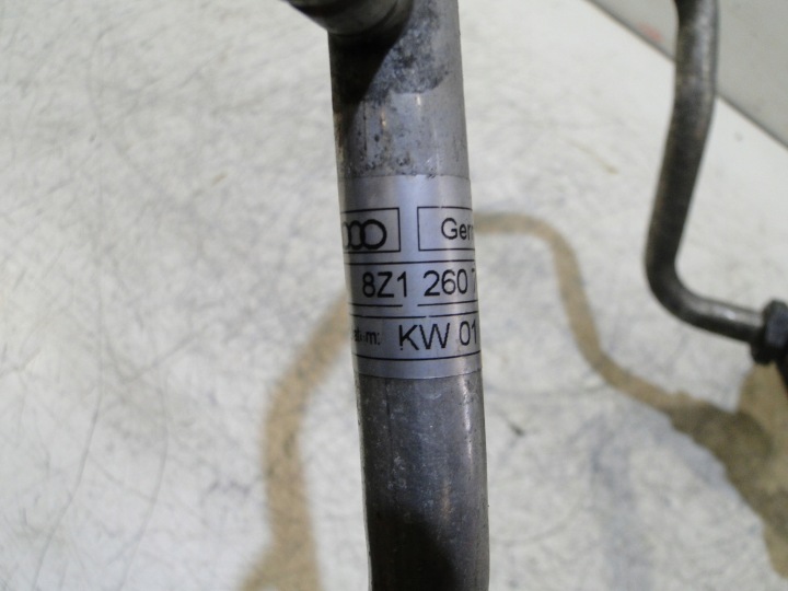 фото №9, Audi a2 1,4b 16v трубка трубка  климат кондиционера конденсатор 8z1260740