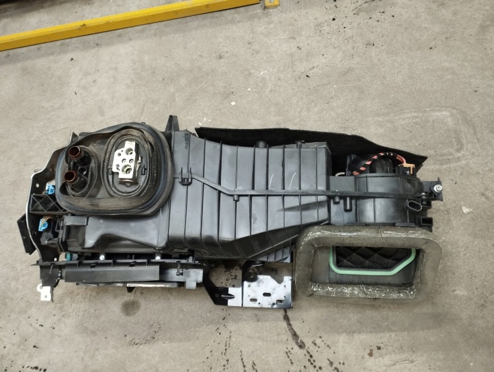 фото №13, Vw audi seat skoda отопитель смеситель комбайн 1k1820027 1k1819152b