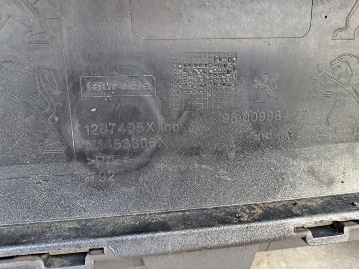 фото №12, Peugeot 308 13- универсал бампер зад 9800996477