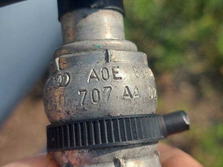 фото №11, Шланг кондиционера audi a6 c4 2,5tdi 4a0260707aa 2szt