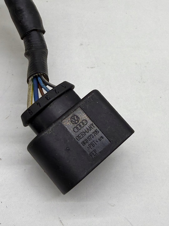 фото №10, Audi volkswagen seat skoda штекер разъём соединитель + шланг 8k0973705