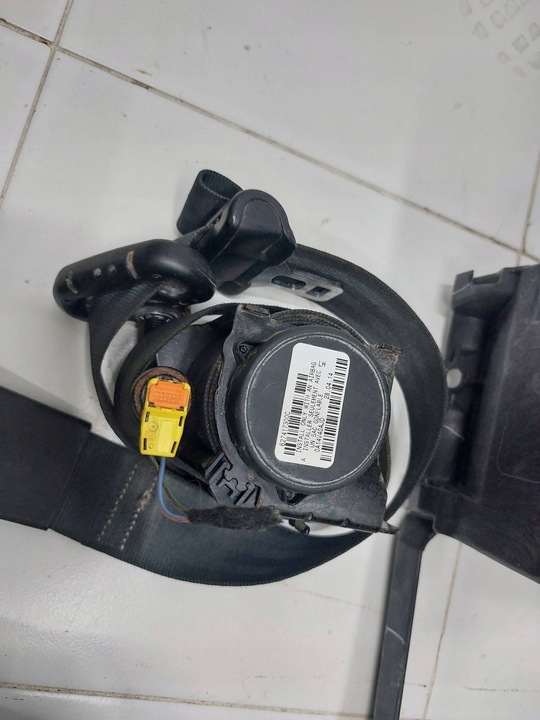 фото №7, Kuga mk2 втулка стабилизатора 13-19r панель консоль подушки подушка безопасности ремни оригинал европа