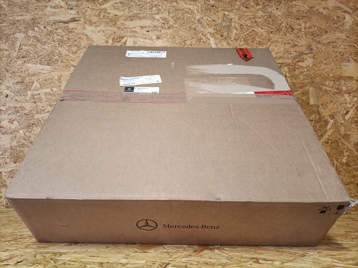 фото №10, Mercedes w206 стекло кузова левое зад a2066708500