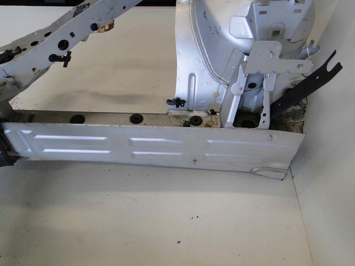 фото №10, Mercedes slk r171 171 pas переднее лонжерон балка