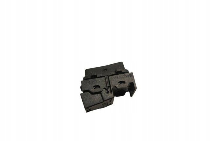 фото №1, Кнопка centralengo замка volvo v70 ii sw 30710475 2.0l дизель 103kw