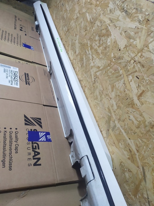 фото №4, Порог планка левая правая mercedes w205 sedan amg