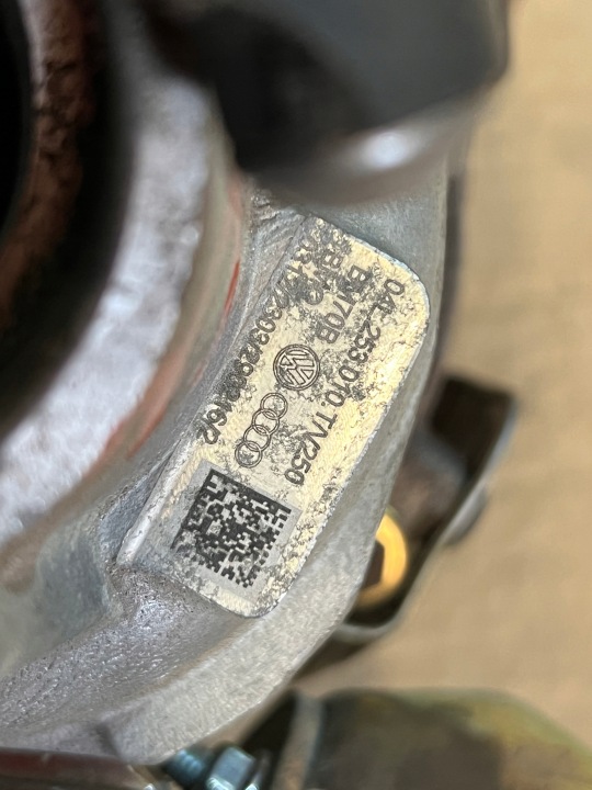фото №4, Турбонагнітач turbo 2.0 tdi vw audi 04l253010t 04l253020q crl dfe dfg