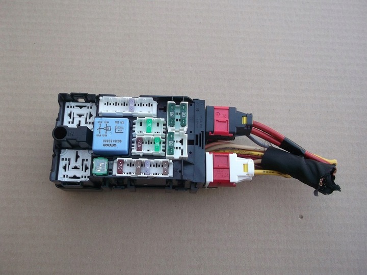 фото №1, Citroen ds4 508 коробка запобіжників