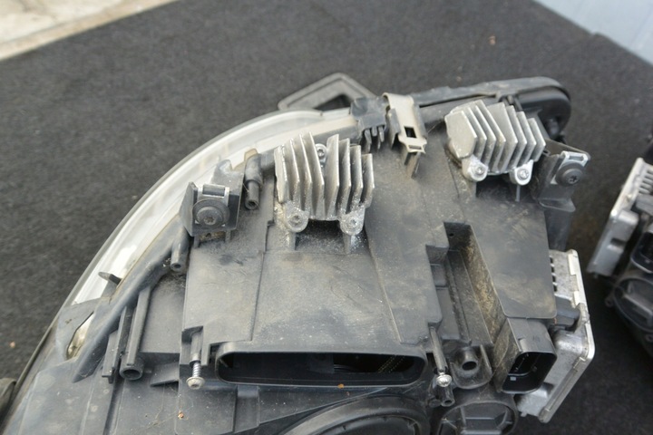 фото №16, Bmw f10 f11 ксенон некорректируемый левый правые фара лампа перед европа