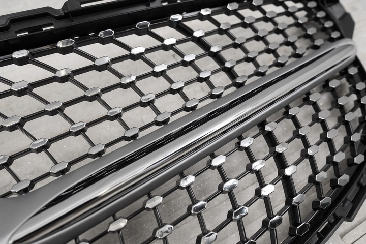 фото №8, Mercedes c-class w205 2014-2018 передній фейсліфтинг решітка радіатора diamond срібний
