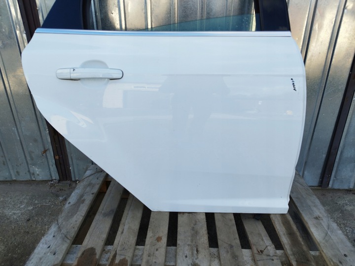 фото №7, Двері праві зад ford focus mk3 iii колір 5b 2010--- оригінал хетчбек hb