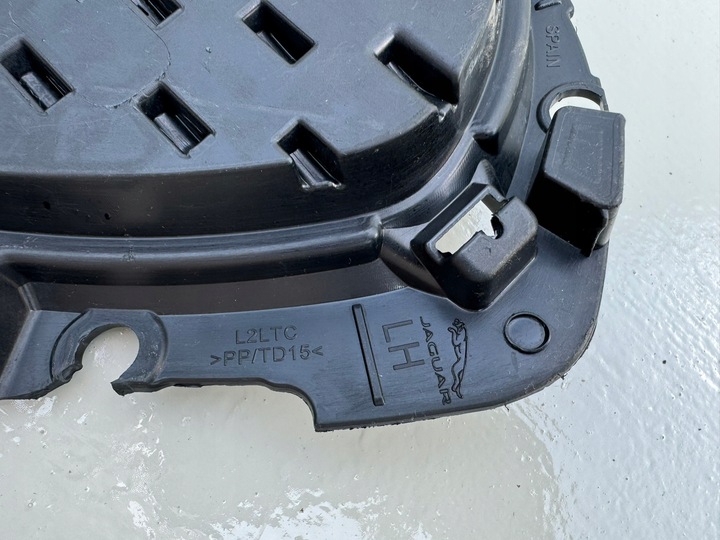 фото №11, Jaguar f pace x761 16r- решётка бампера левый перед передняя