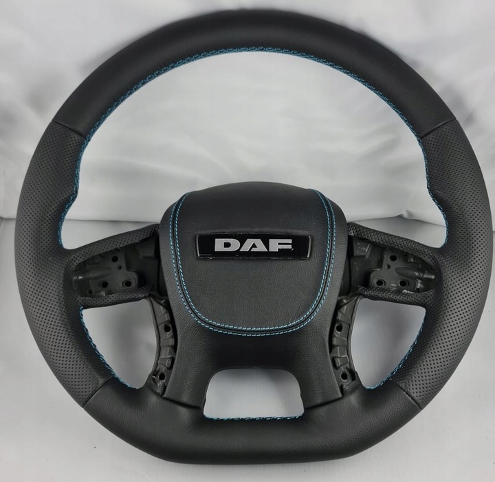 фото №1, Руль daf xf106 срезанная obszycie декоры модификации
