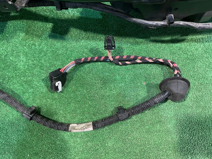 фото №9, Vw golf viii 5h9 универсал hak буксировочный электрический 5h9803881d