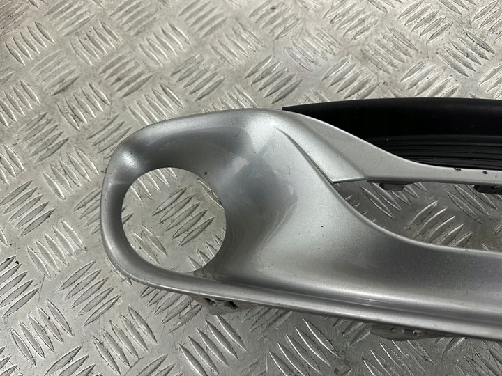 фото №6, Renault megane iii решітка бампера права gt line 261a27078r