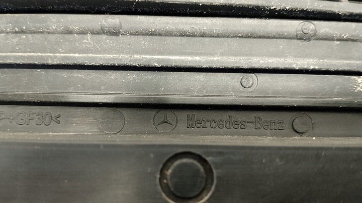 фото №7, Mercedes s w223 w206 впуск жалюзі кермо повітря