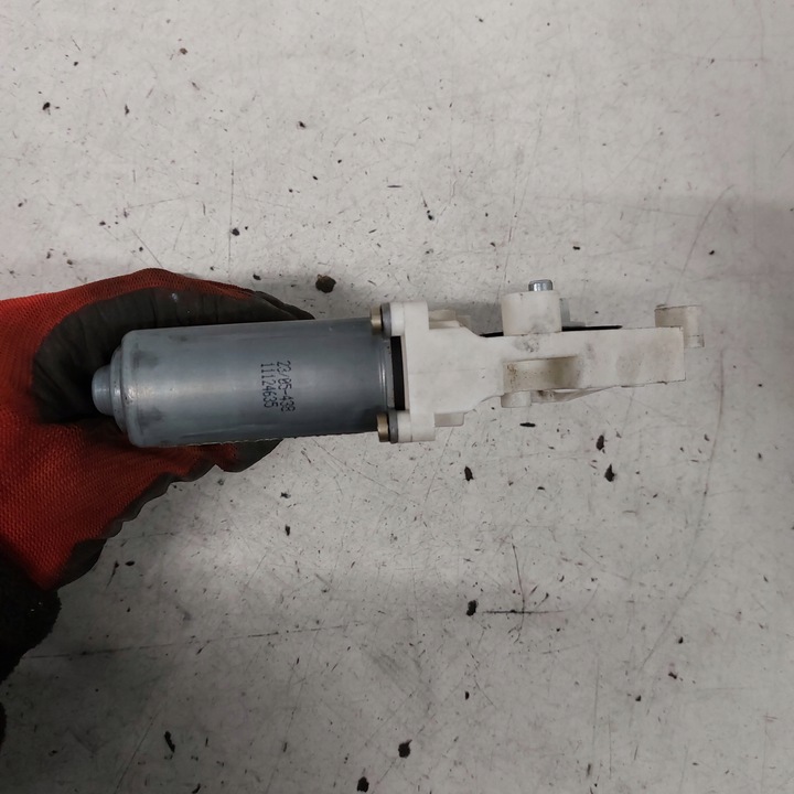 фото №10, Volkswagen touran 1 i моторчик стёкла левый зад 1k0959703b 995928-106