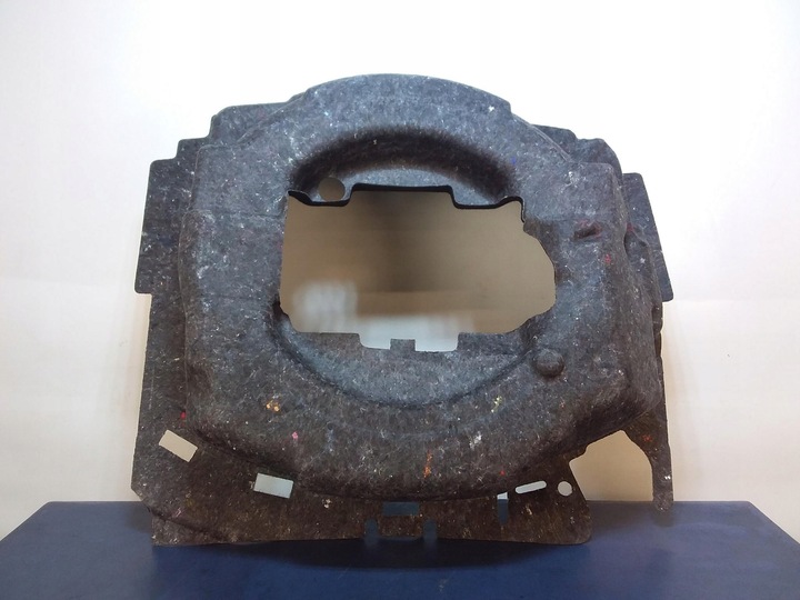 фото №4, Audi a8 d4 обивка ниша багажника 4h0863544d