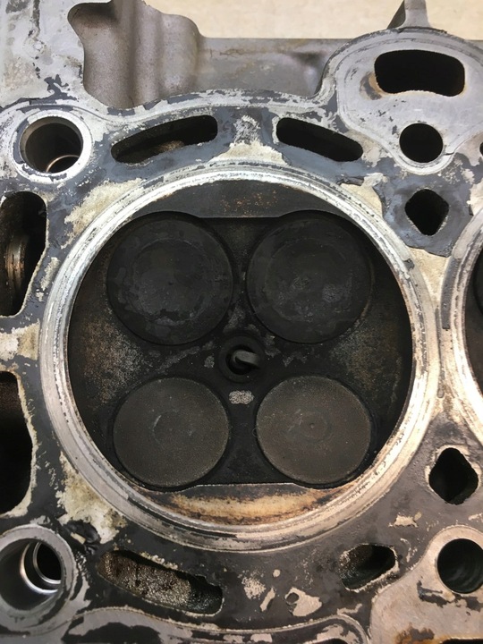 фото №10, Головка циліндрів вали mondeo mk3 1.8 16v chbb 1s7g6090at