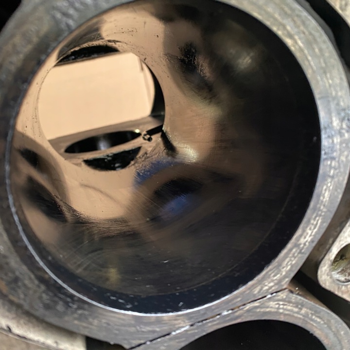 фото №9, Блок  двигуна volvo 2,4 d5 v70 s80 xc60 xc70 2.4