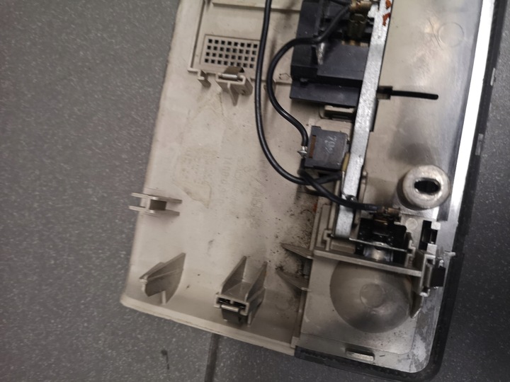 фото №9, Лампа стеля audi a8 d2 передній fl 4d0877829e