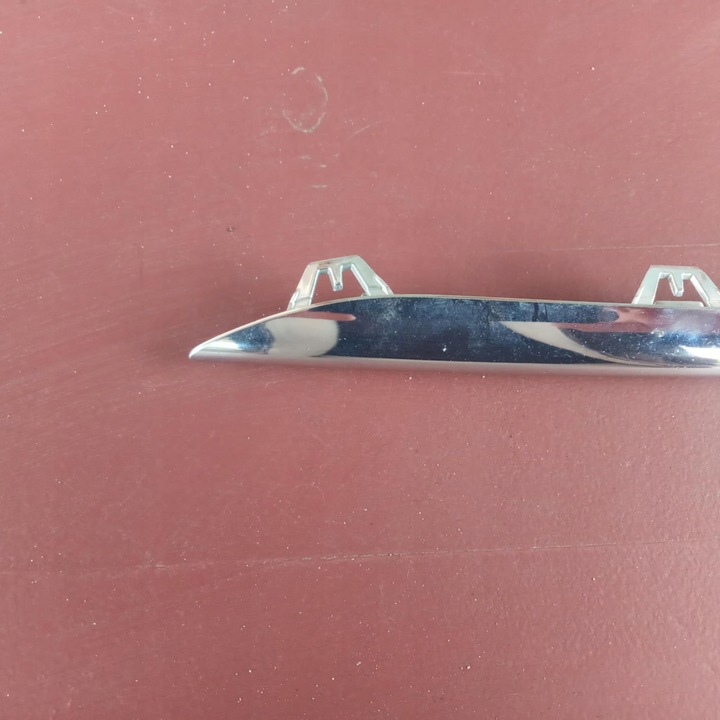 фото №14, Mercedes cla c117 13-19 планка хромированная решётка решётка левая a1178850921 оригинальный номер