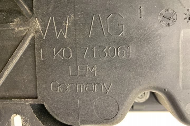 фото №10, Механизм изменения коробки передач vw passat вариант b6 3c5 3c1713025h 2.0l дизель