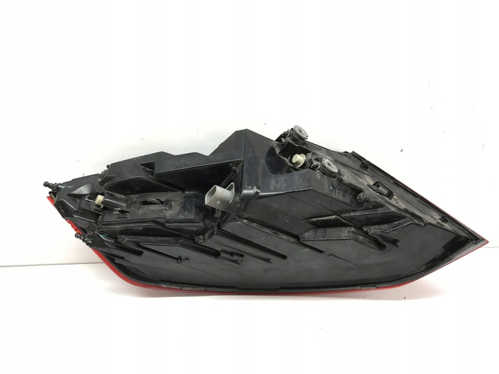 фото №10, Audi tt 2014-2018 8s0945096e led лампа правая зад задняя