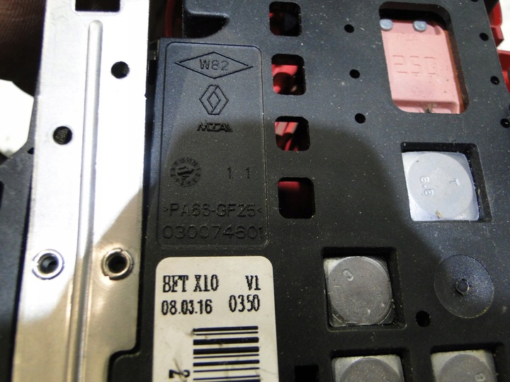 фото №8, Renault zoe клема плюсова запобіжник 243458839r