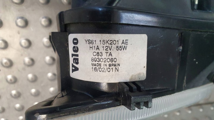 фото №6, Галоген правый ford fiesta mk iv рестайлинг 99- ys61-15k201-ae