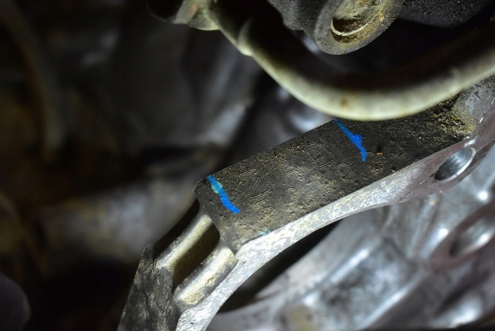 фото №13, Двигун стійка дизель насос 2ad-fhv 22100-0r020 toyota corolla verso 2 ii