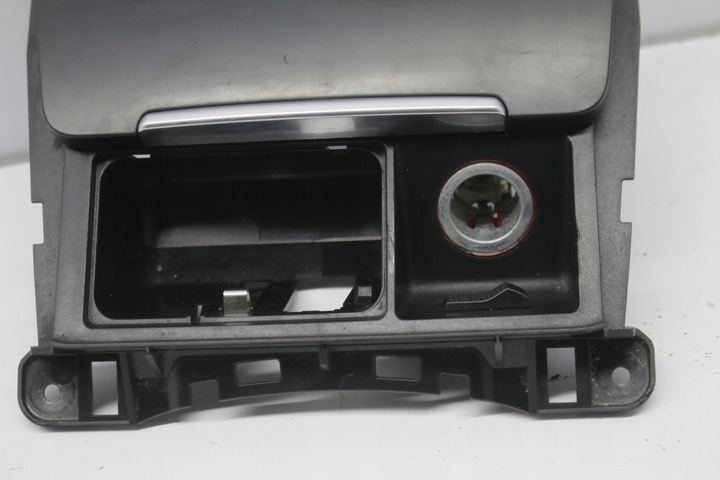 фото №6, Бардачок пепельница audi a4 b8